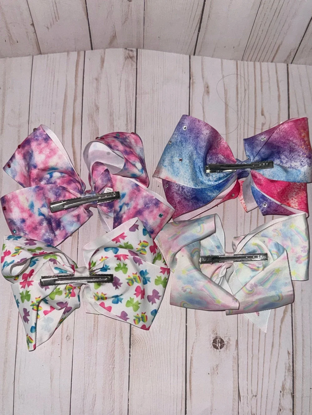 Jojo bows